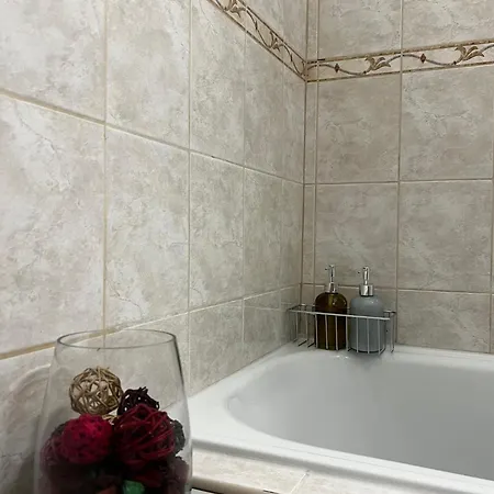 Apartman Renapartman *